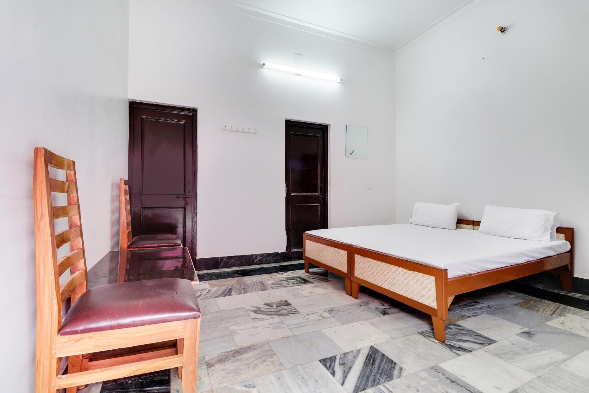 Hotel O Hanuman Bagh Ayodhya エクステリア 写真