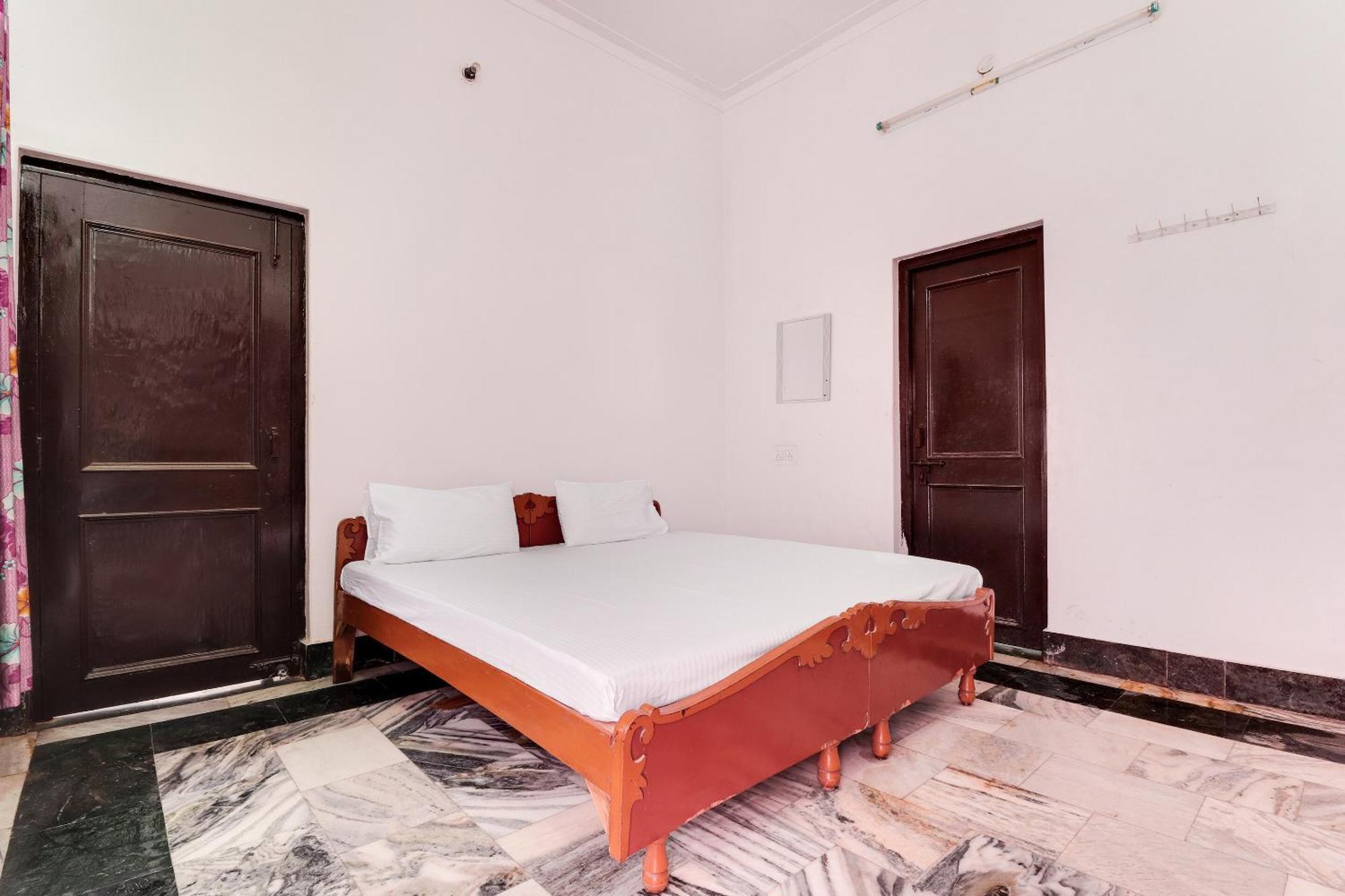 Hotel O Hanuman Bagh Ayodhya エクステリア 写真